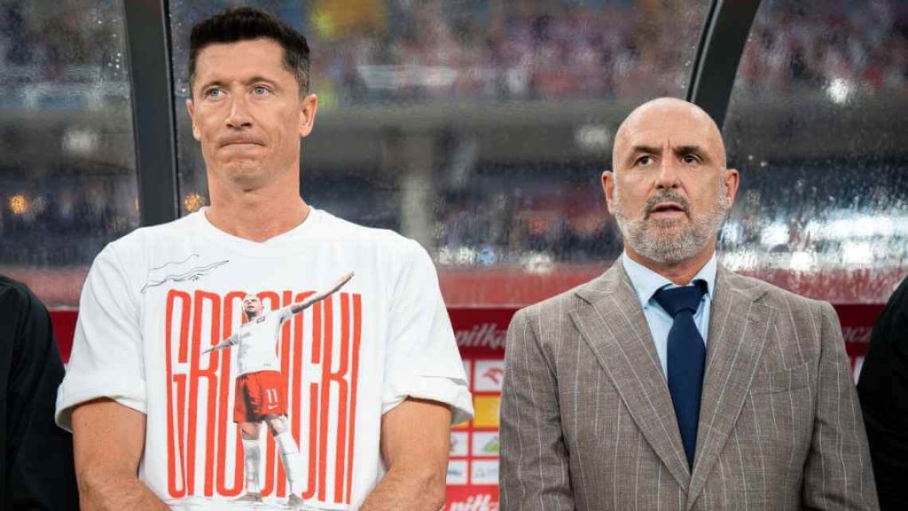 poland-coach-explains-decision-to-replace-lewandowski-as-captain