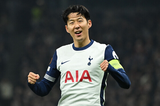 Forward Son Heung-min smiles  before for the crowd while playing for Tottenham Hotspur in file photo. FIFA World Cup 2026 Profile: Son Heung-min