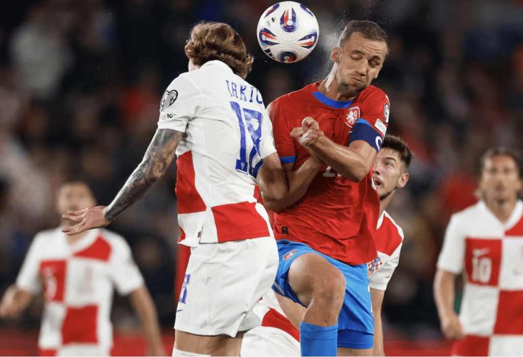 No significant actions during the Group L clash