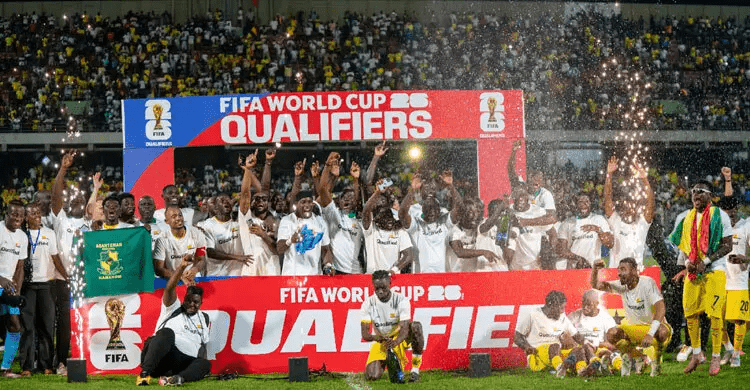 Ghana players celebrate after beating Comoros, 1-0, on October 13,2025, to qualify for the 2026 World Cup